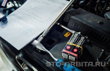 Замена свечей зажигания Хендай Туссан 3 (подробные фото)