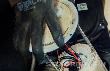 Замена топливного фильтра Хендай Туссан 3 (подробные фото)