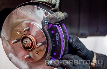 Замена тормозных колодок и дисков Хендай Солярис (подробные фото)